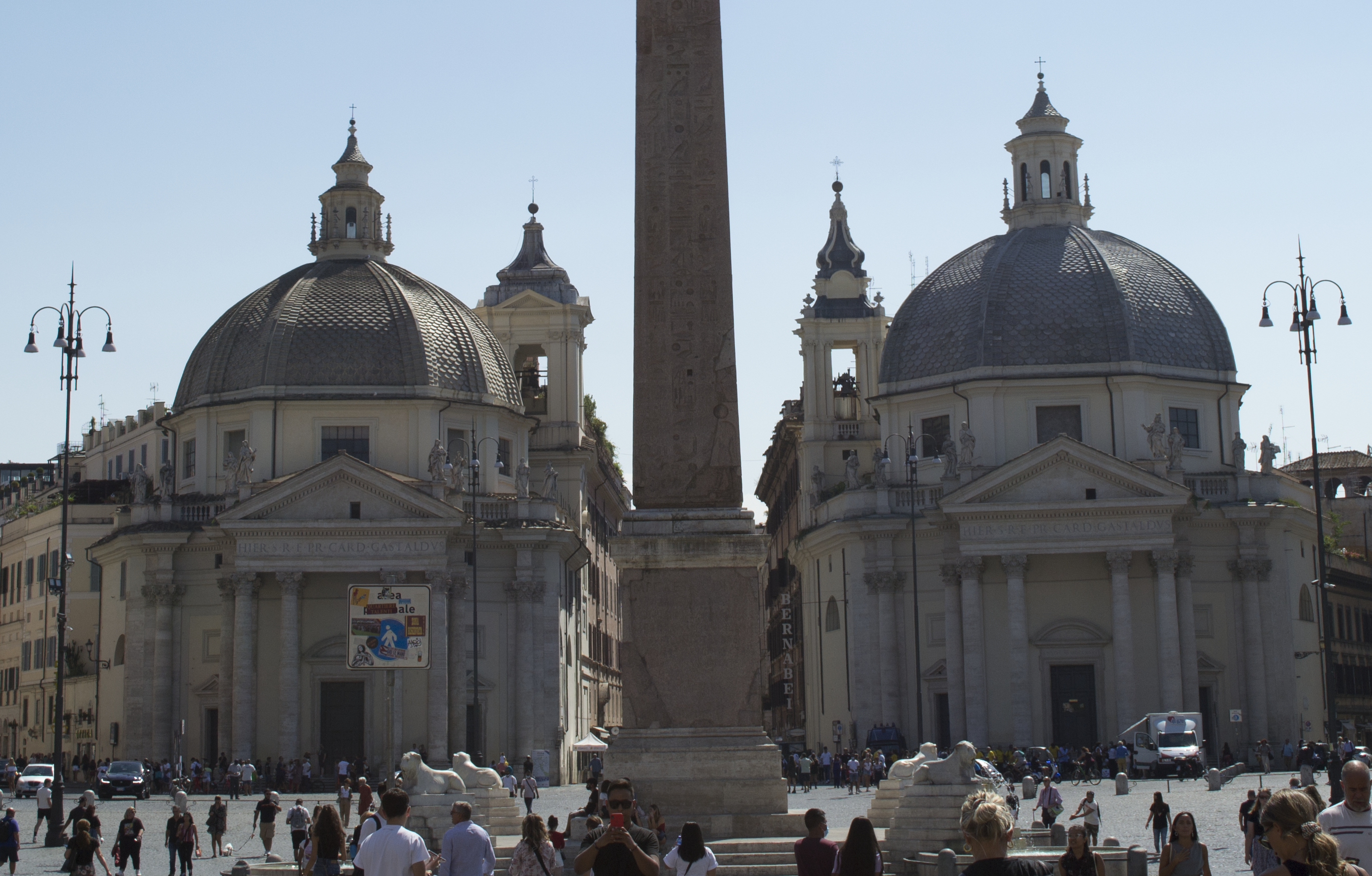 Detalle escultórico Piazza del Popolo